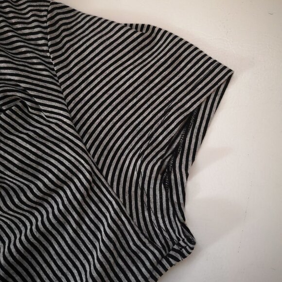 Addition Elle Ladies Cap Sleeve Black & Grey Stripe Loose Fit Tunic - Picture 8 of 9